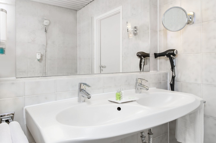 Hotel NH Forsthaus Fuerth-Nuerenberg