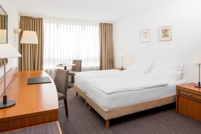 Hotel NH Fribourg