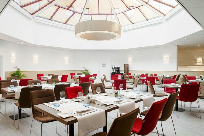 Hotel NH Geneva Airport