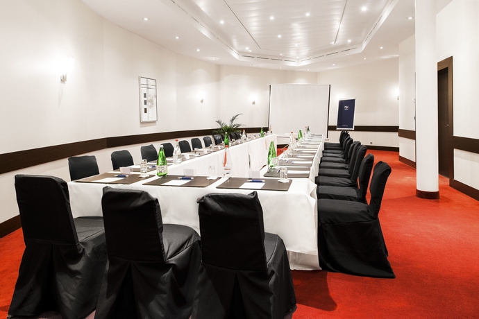 Hotel NH Geneva Airport