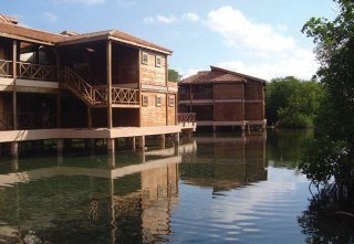 Hotel NH Krystal Laguna Villas & Resort