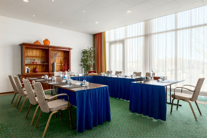 Hotel NH Maastricht
