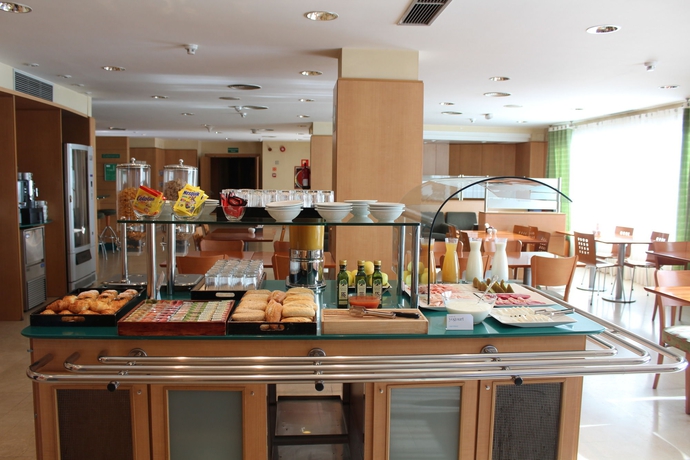 Hotel NH Monte Rozas