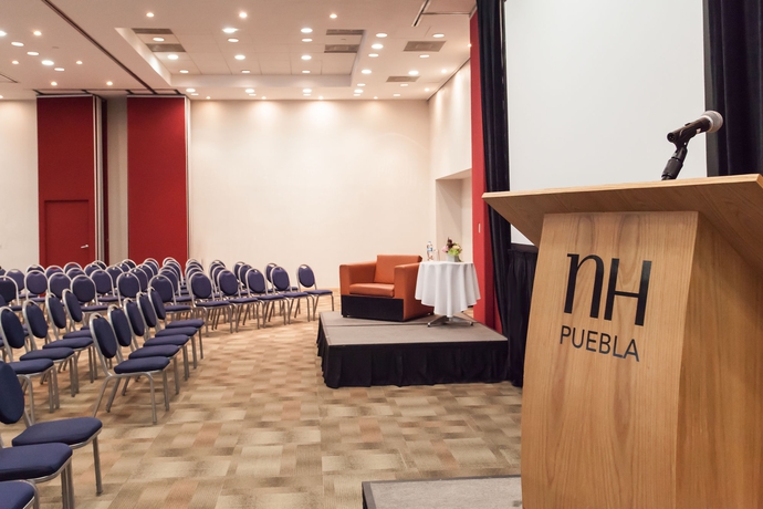 Hotel NH Puebla