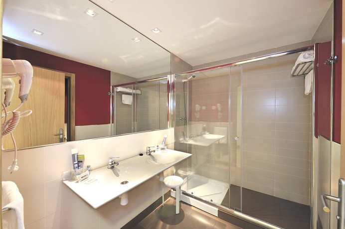 Hotel Naval Sestao