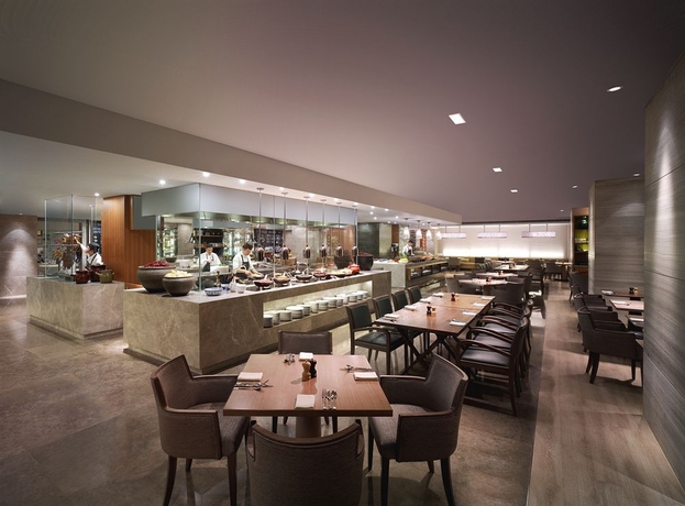 Hotel New World Mayfair Shanghai