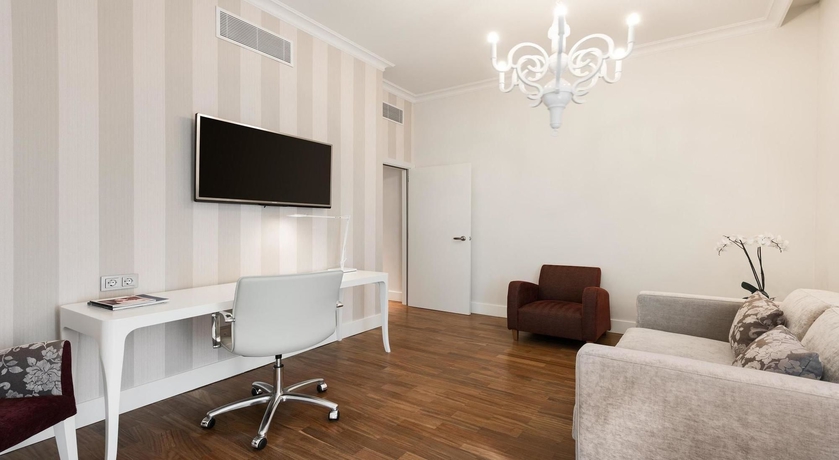 Hotel Nh Abascal