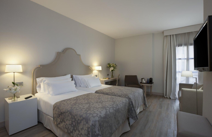 Hotel Nh Amistad Cordoba