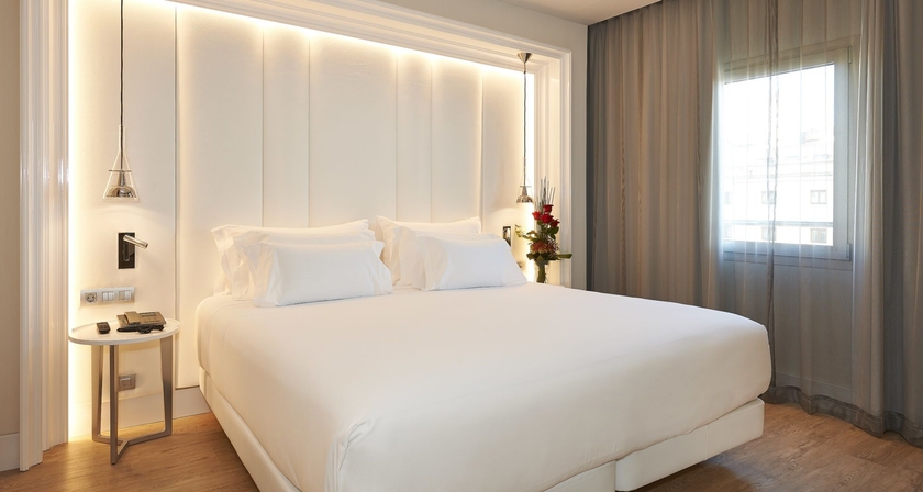 Hotel Nh Calderon