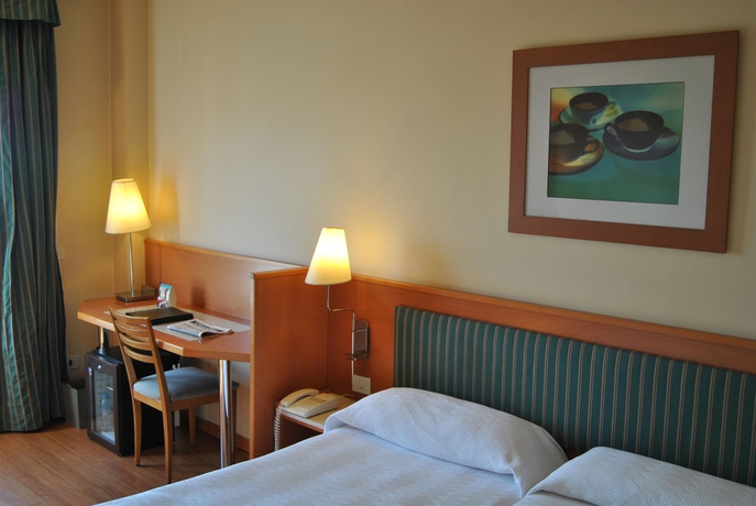 Hotel Nh Ciudad De La Imagen