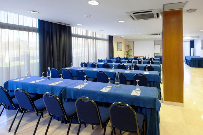 Hotel Nh Cornella