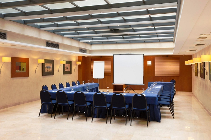 Hotel Nh Cornella