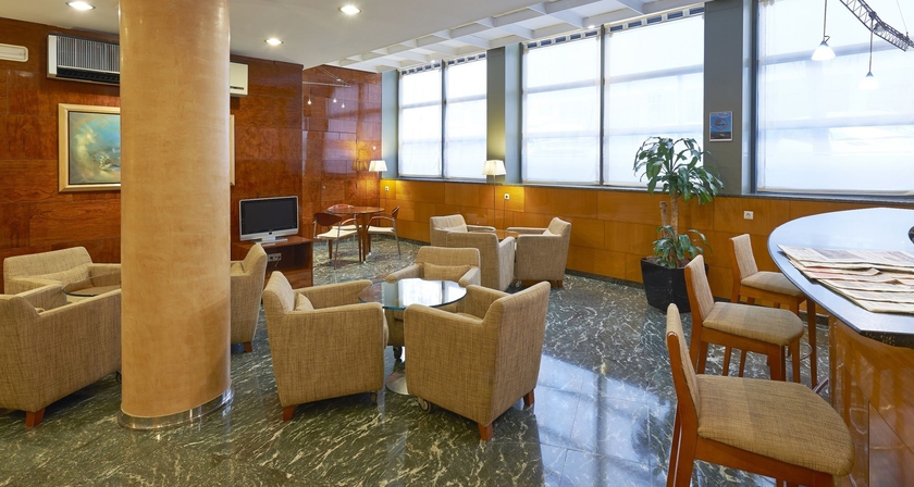 Hotel Nh Forum