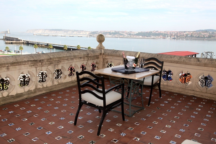 Hotel Nh Palacio De Oriol