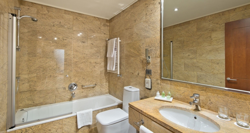 Hotel Nh Palacio De Vigo