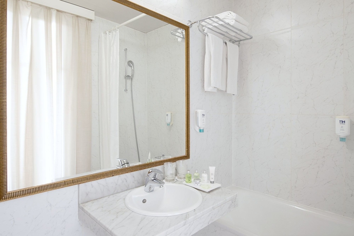 Hotel Nh Rex