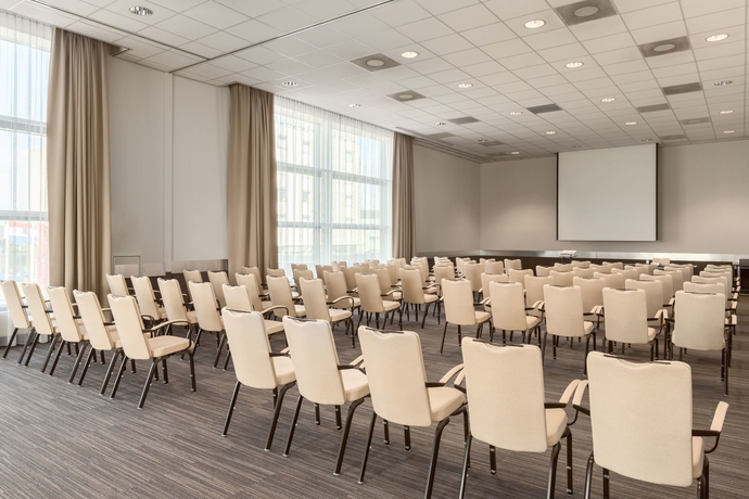 Hotel Nh Schiphol Airport