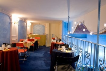 Hotel Nicholas