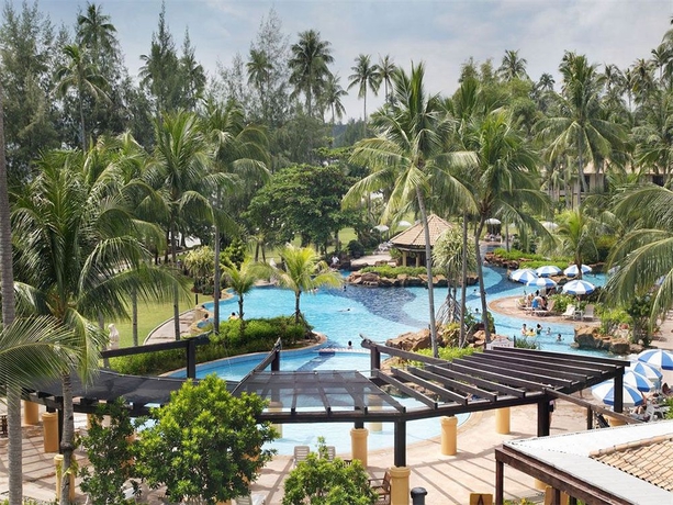 Hotel Nirwana Gardens Resort
