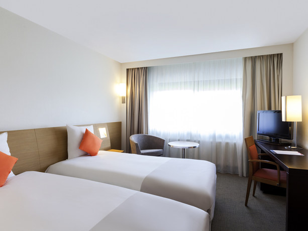 Hotel Novotel Barcelona Cornella