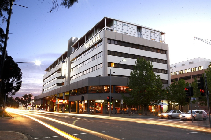 Hotel Novotel Canberra