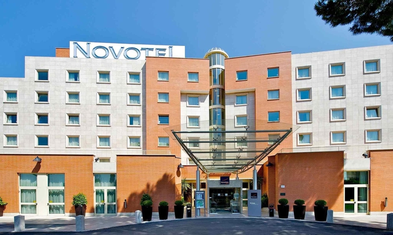 Hotel Novotel Roma La Rustica