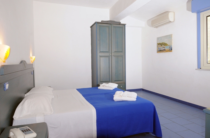 Hotel Oasi Azzurra Village