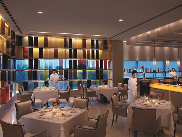 Hotel Oberoi Towers