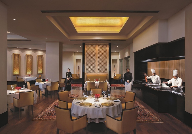 Hotel Oberoi Towers