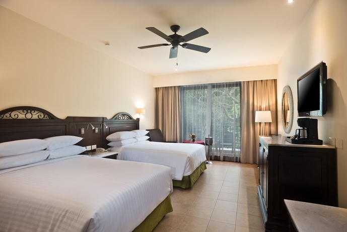 Hotel Occidental Grand Flamenco Xcaret