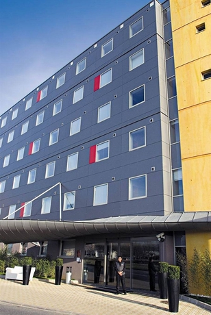 Hotel OnlySuites Paris CDG