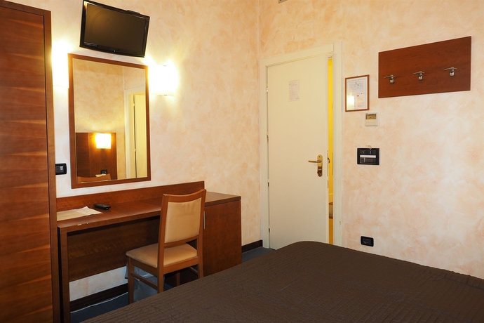 Hotel Osimar