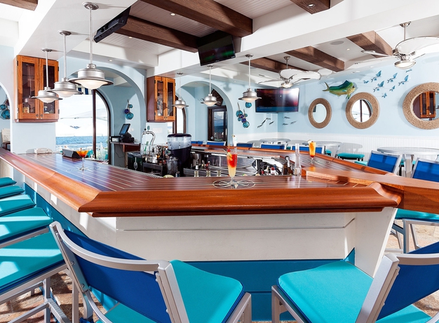 Hotel Oyster Bay Beach Resort