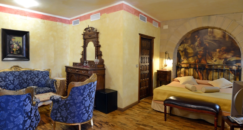 Hotel PALACIO DE LOS SALCEDO