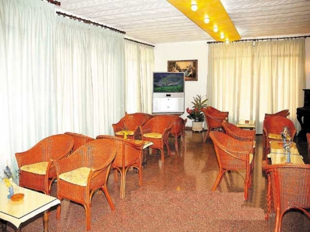 Hotel PERELLO LLORET