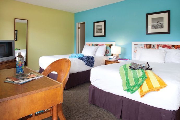 Hotel Pacific Edge