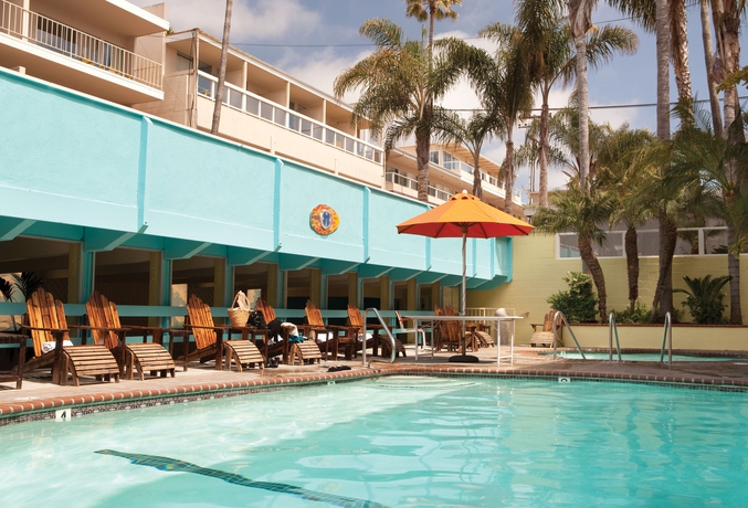 Hotel Pacific Edge