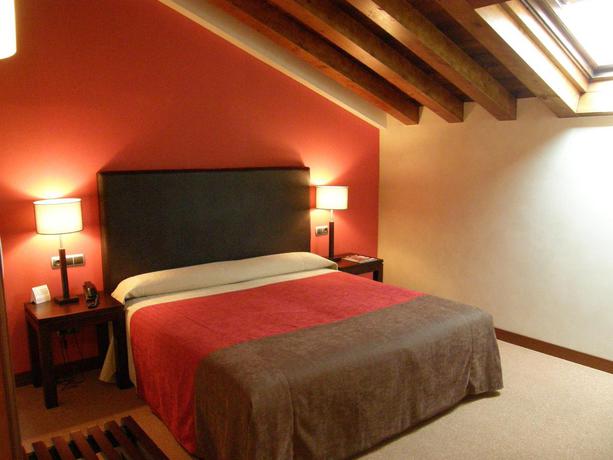 Hotel Palacio San Facundo