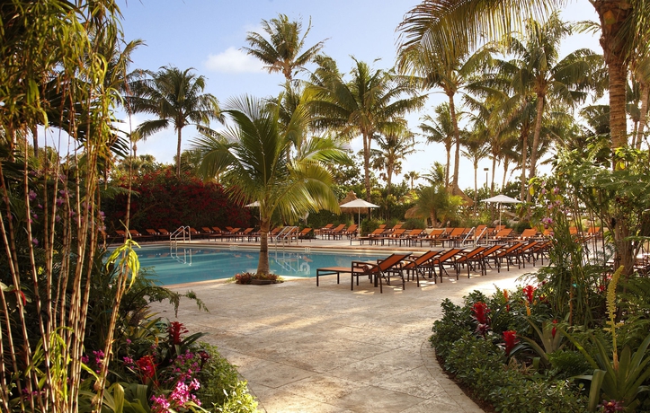 Hotel Palms Hotel