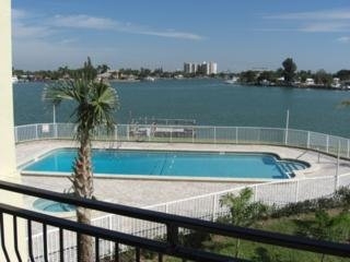 Hotel Palms Of Treasure Island By Trs Inc