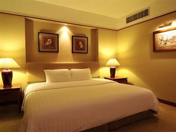 Hotel Pantip Court Executive Reside