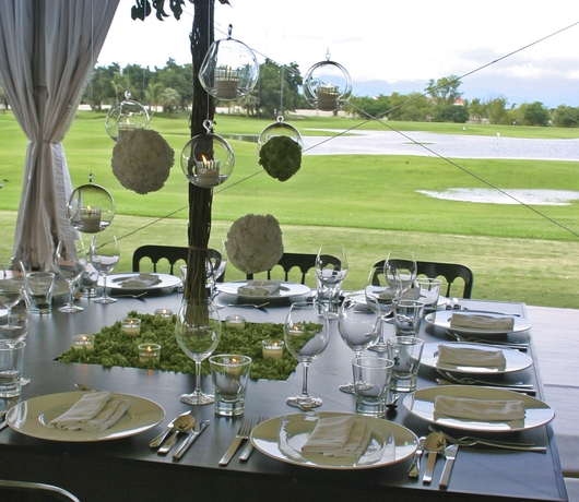Hotel Paradise Village Beach Resort & Spa