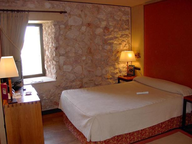 Hotel Parador Alarcon