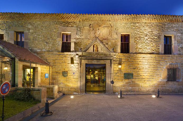 Hotel Parador De Cangas De Onis
