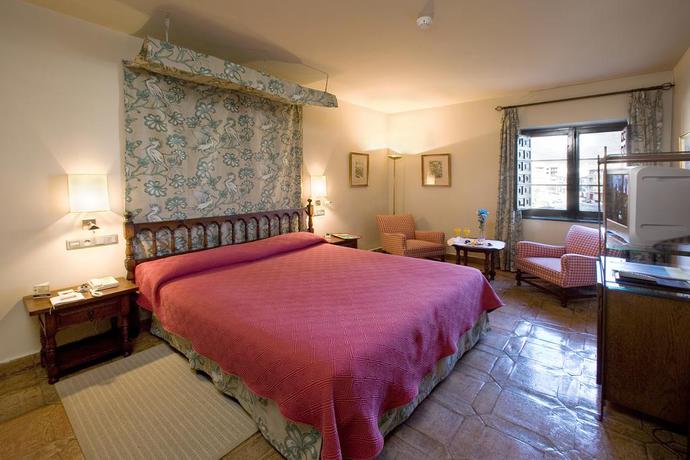 Hotel Parador Jarandilla De La Vera