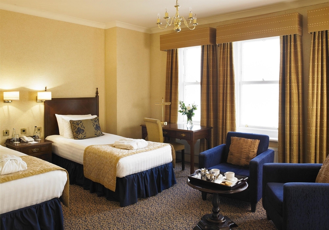 Hotel Paramount Imperial