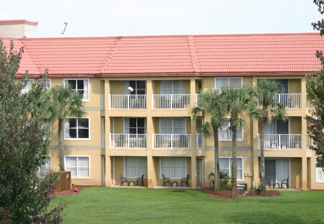 Hotel Parc Corniche Condominium Resort