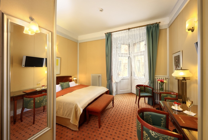 Hotel Paris