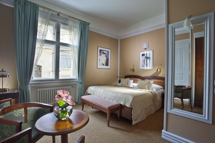 Hotel Paris
