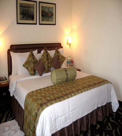Hotel Peerless Inn